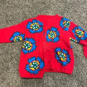 Vintage sweater/cardigan no size included, but feels like a medium to large